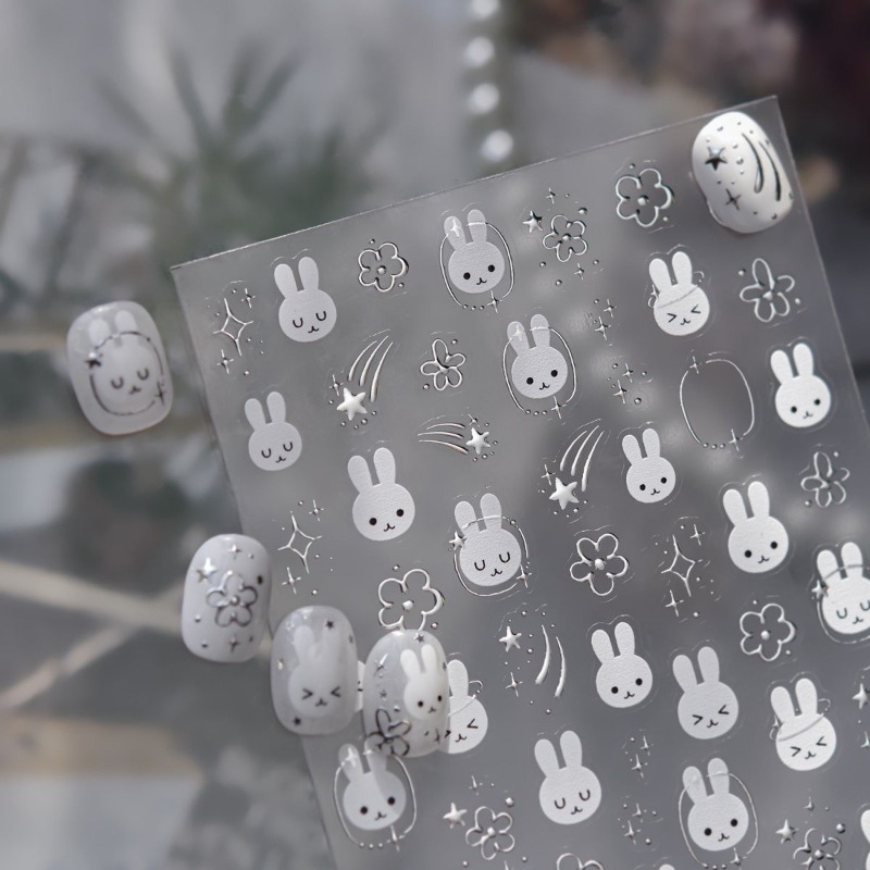 新しいミッフィー3Dメタリックシルバーネイルステッカー |  - Anime Merchandise Nepal のレビューと価格