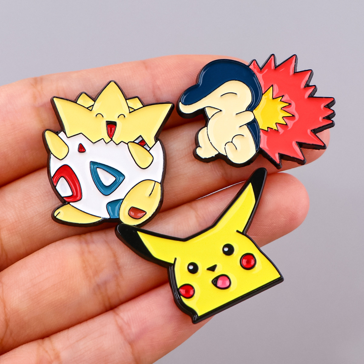最新エルフシリーズエナメルブローチバッジピン合金製衣料品バッ - Enamel Pin Set のレビューと価格